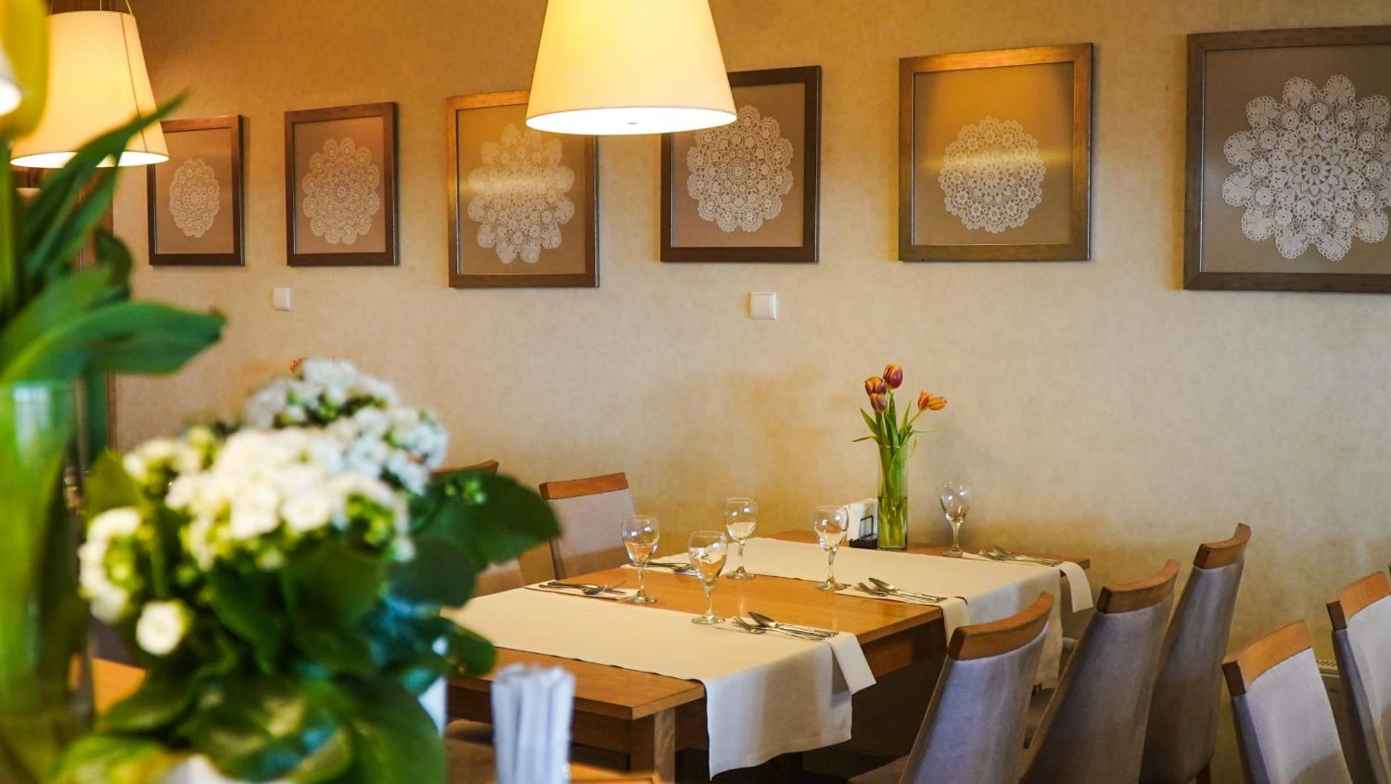 Hotel Antek Zlinice 외부 사진