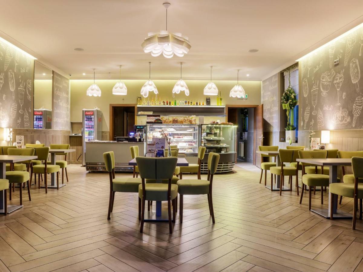 Hotel Antek Zlinice 외부 사진