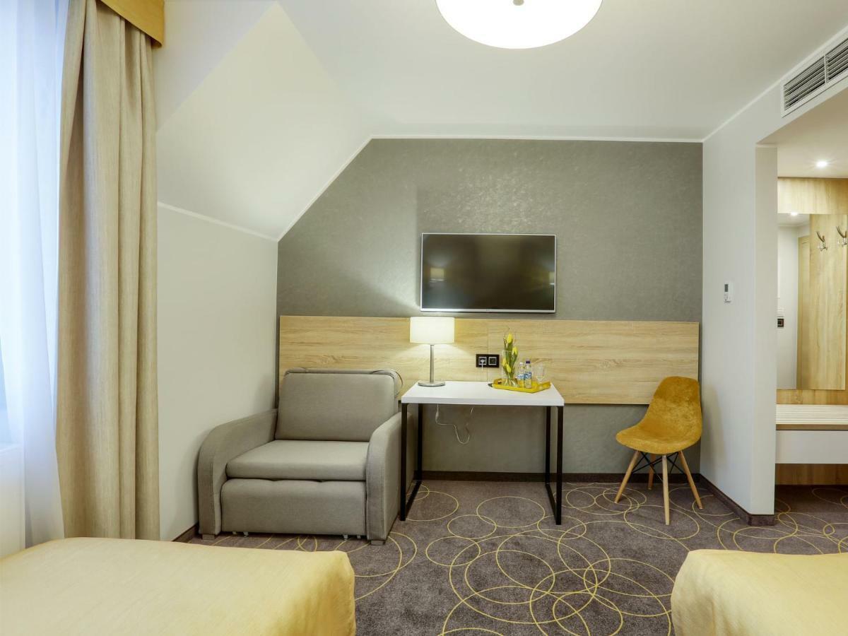 Hotel Antek Zlinice 외부 사진
