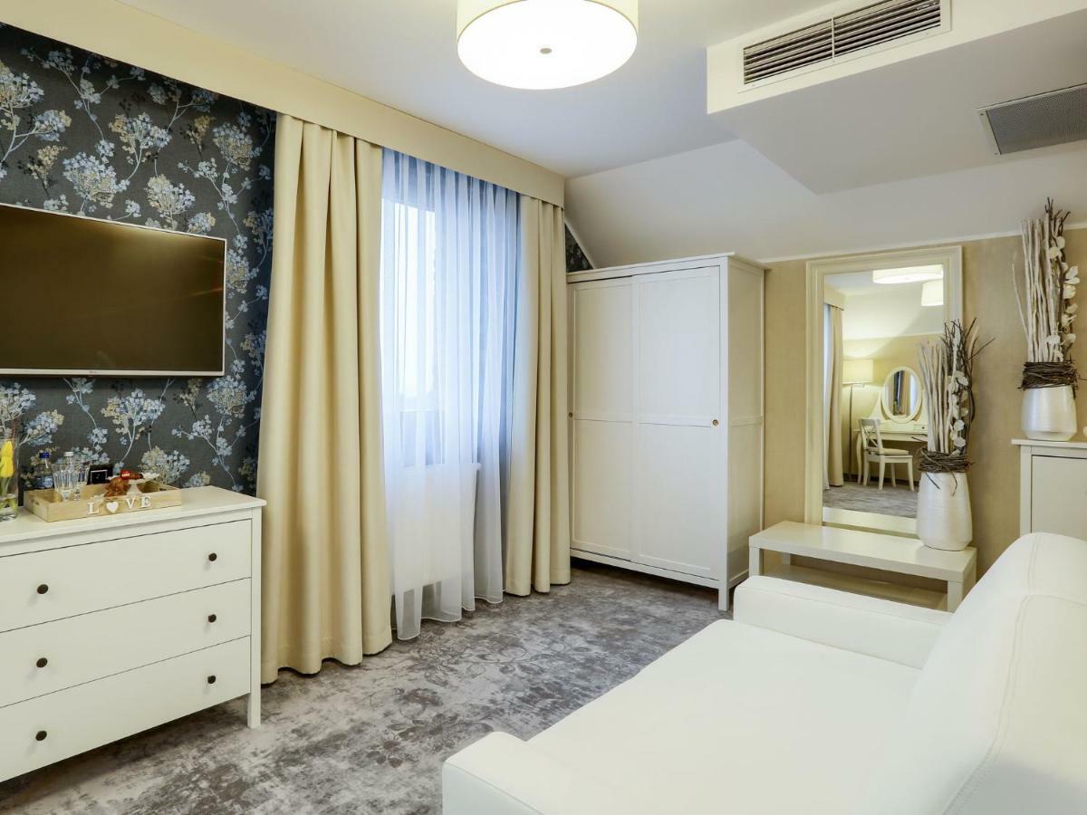 Hotel Antek Zlinice 외부 사진
